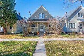 1807 Baxter Ave, Superior, WI 54880