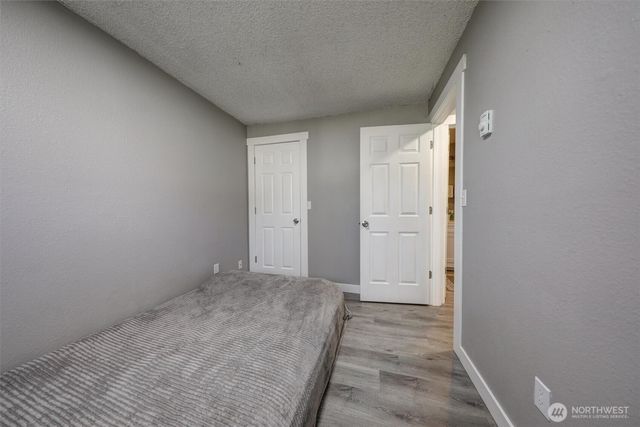 10615 - 10617 10th Avenue Ct S, Tacoma, WA 98444