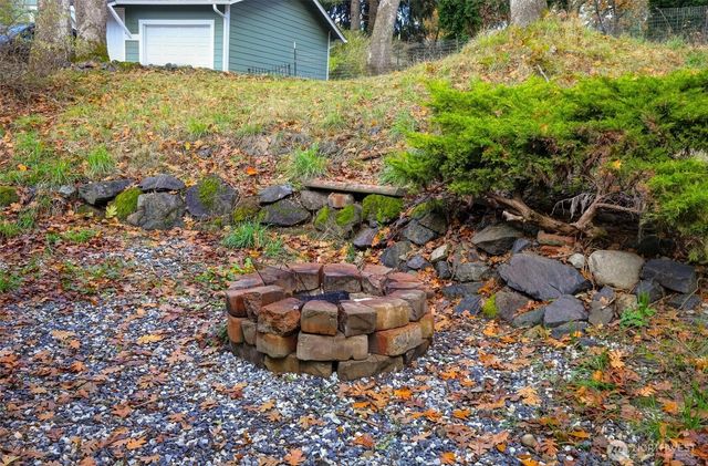 10615 - 10617 10th Avenue Ct S, Tacoma, WA 98444