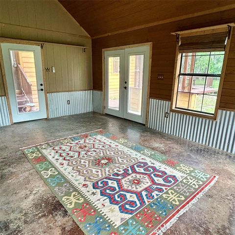 491 Ferguson Drive, Cleveland, TX 77327