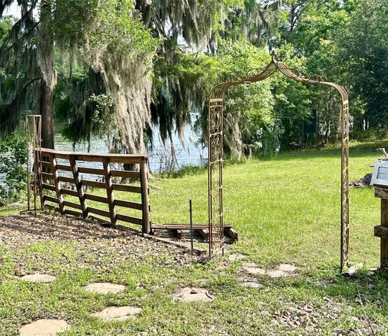 491 Ferguson Drive, Cleveland, TX 77327