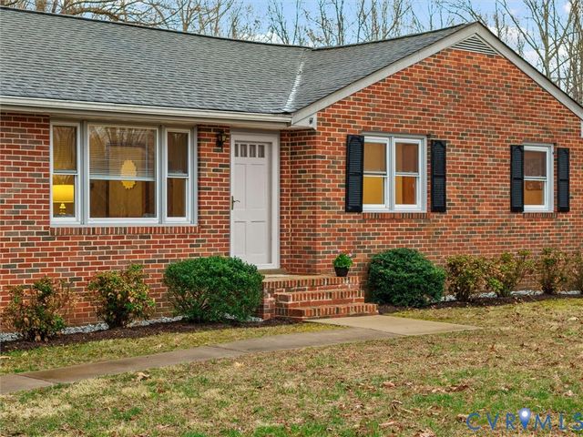 1742 Reams Rd, Powhatan, VA 23139