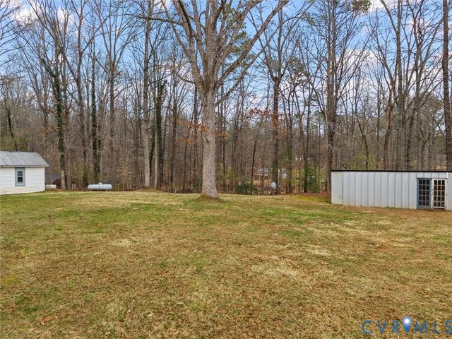 1742 Reams Rd, Powhatan, VA 23139