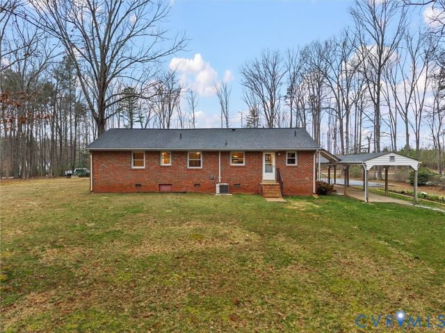 1742 Reams Rd, Powhatan, VA 23139