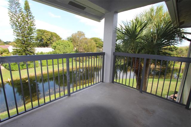 11211 W Atlantic Blvd 308, Coral Springs, FL 33071