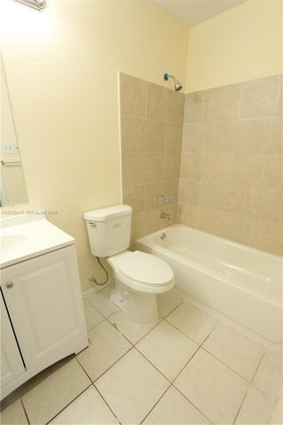 11211 W Atlantic Blvd 308, Coral Springs, FL 33071