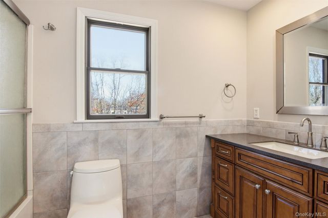 741 10th Street, Islip Terrace, NY 11752