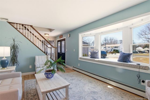 741 10th Street, Islip Terrace, NY 11752