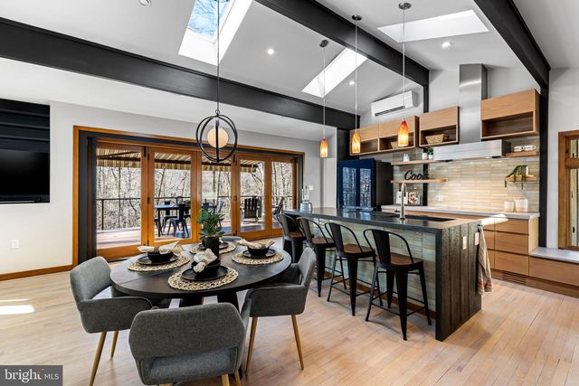 1840 SHORE DR, Annapolis, MD 21401