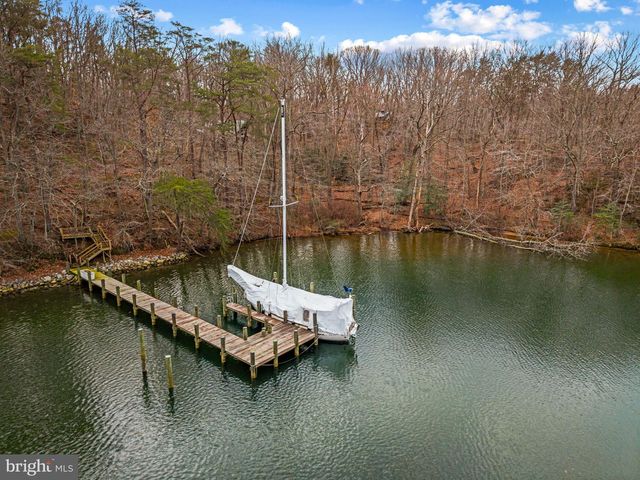 1840 SHORE DR, Annapolis, MD 21401