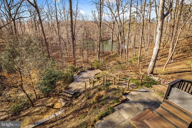 1840 SHORE DR, Annapolis, MD 21401