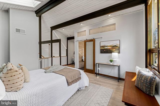 1840 SHORE DR, Annapolis, MD 21401