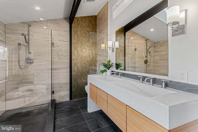 1840 SHORE DR, Annapolis, MD 21401