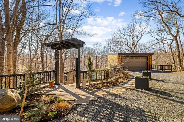 1840 SHORE DR, Annapolis, MD 21401