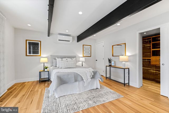 1840 SHORE DR, Annapolis, MD 21401