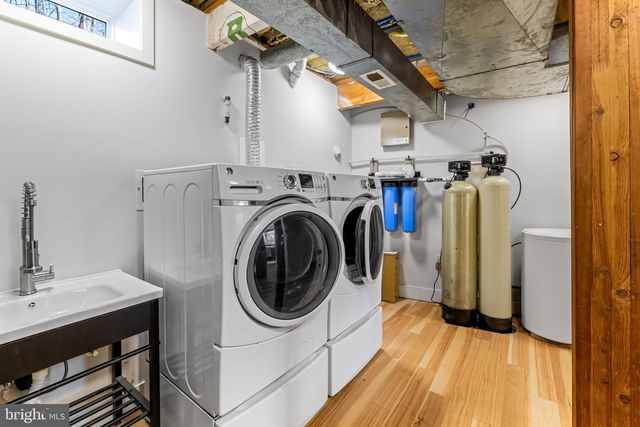 1840 SHORE DR, Annapolis, MD 21401