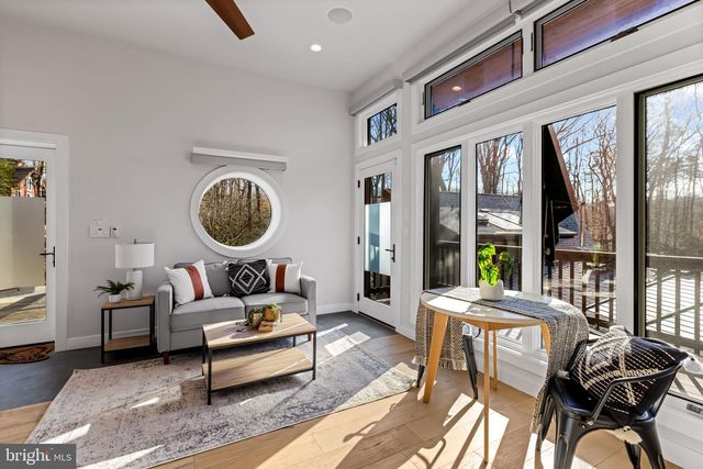 1840 SHORE DR, Annapolis, MD 21401