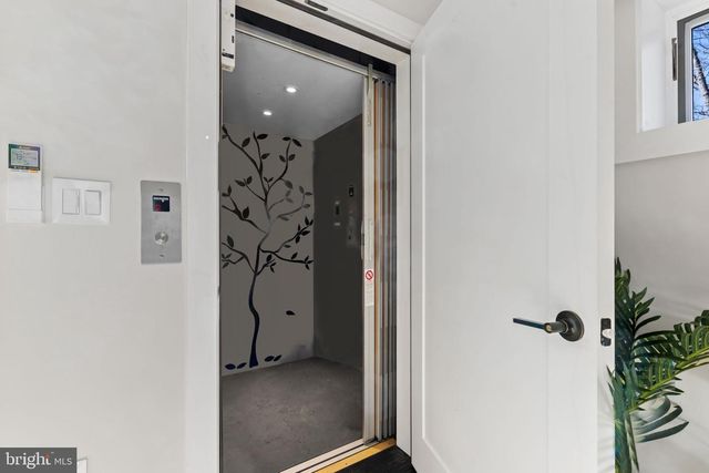 1840 SHORE DR, Annapolis, MD 21401