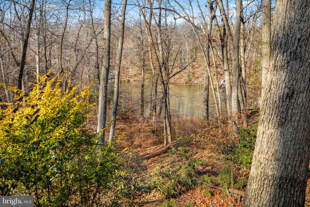 1840 SHORE DR, Annapolis, MD 21401