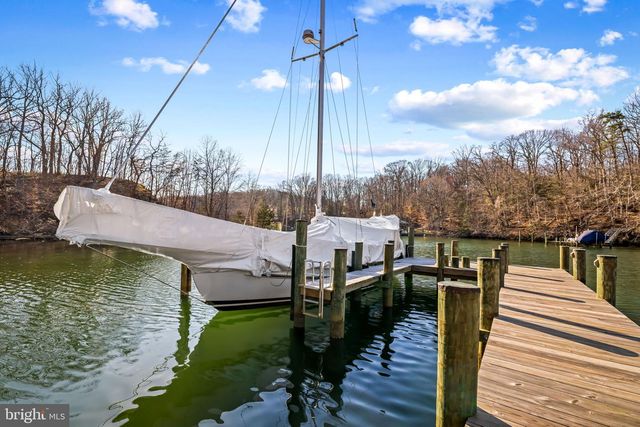 1840 SHORE DR, Annapolis, MD 21401