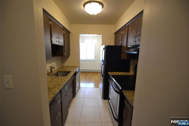 121 Grove Street 3, Clifton, NJ 07013