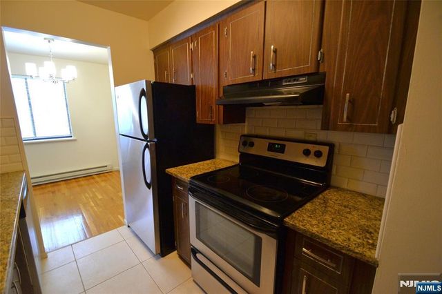 121 Grove Street 3, Clifton, NJ 07013