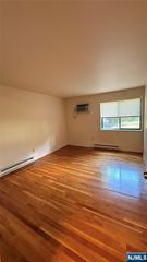 121 Grove Street 3, Clifton, NJ 07013