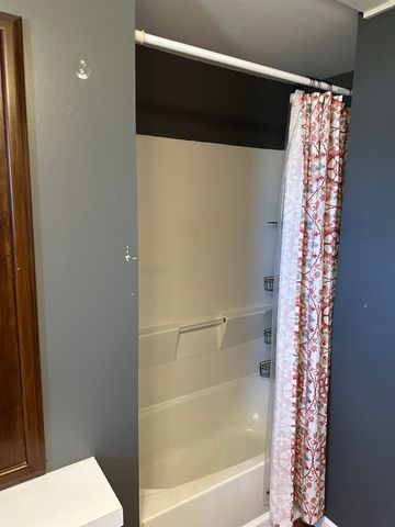 413 W 4th Street, Pinconning Twp, MI 48650