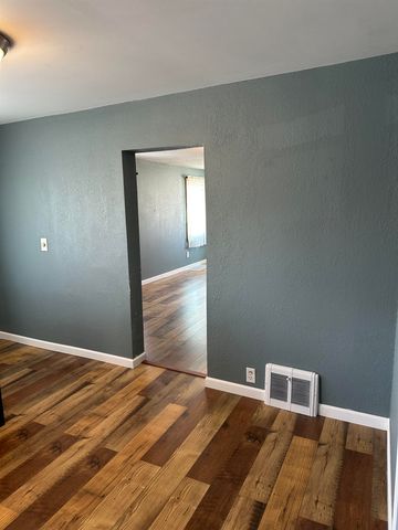 413 W 4th Street, Pinconning Twp, MI 48650