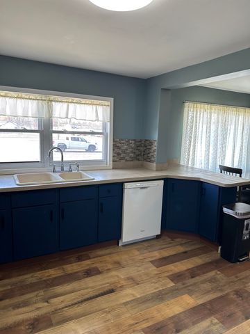 413 W 4th Street, Pinconning Twp, MI 48650