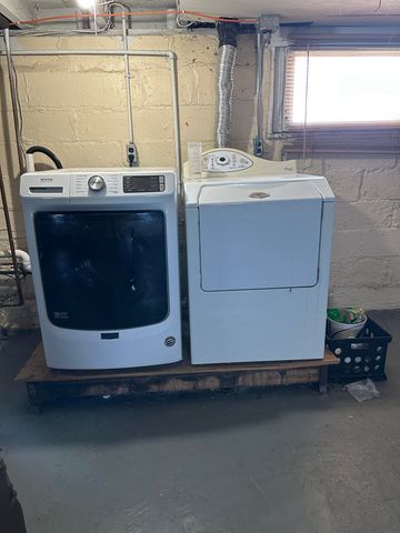 413 W 4th Street, Pinconning Twp, MI 48650