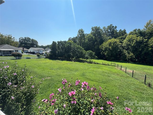 808 Caldwell Street, Belmont, NC 28012