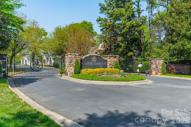 8113 Bay View Lane 25, Belmont, NC 28012