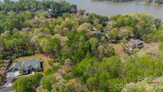 8113 Bay View Lane 25, Belmont, NC 28012