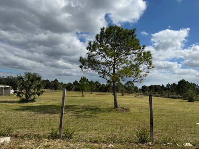 15628 NW 310th Street, Okeechobee, FL 34972