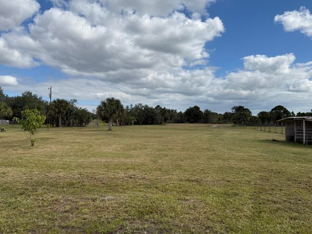 15628 NW 310th Street, Okeechobee, FL 34972