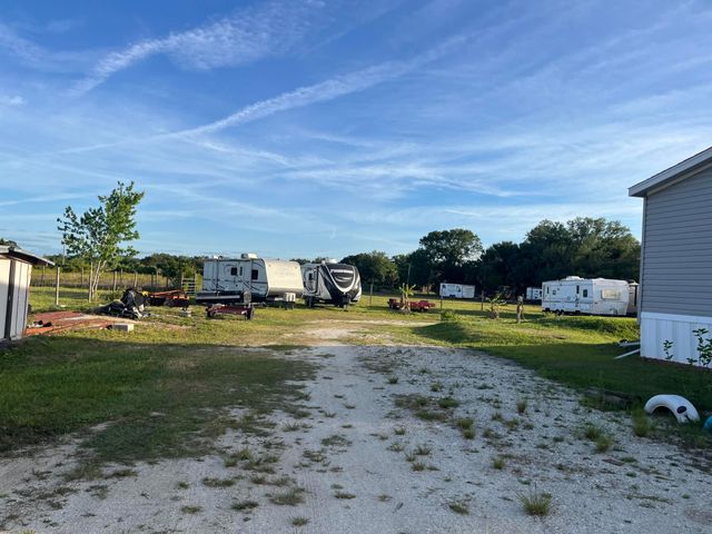 15628 NW 310th Street, Okeechobee, FL 34972