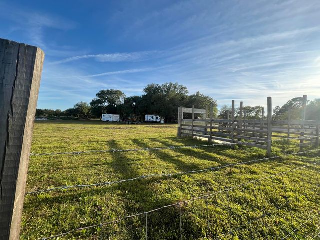 15628 NW 310th Street, Okeechobee, FL 34972