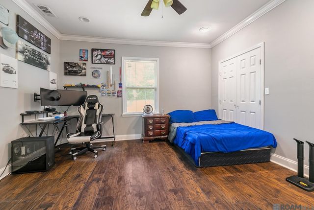 8227 Oak View Dr, Baton Rouge, LA 70814