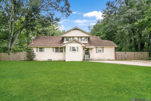 8227 Oak View Dr, Baton Rouge, LA 70814
