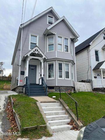 748 Eastern Avenue, Schenectady, NY 12308