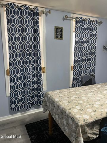 748 Eastern Avenue, Schenectady, NY 12308