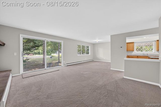 4235 Lake Grove Court, White Lake, MI 48383