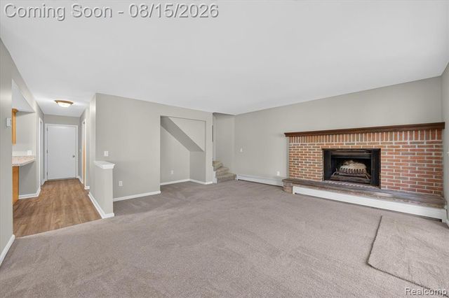 4235 Lake Grove Court, White Lake, MI 48383