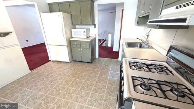 1402 HEARTH DR, North Wales, PA 19454