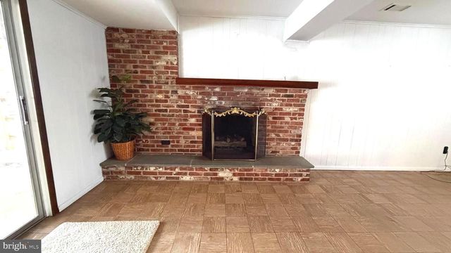 1402 HEARTH DR, North Wales, PA 19454