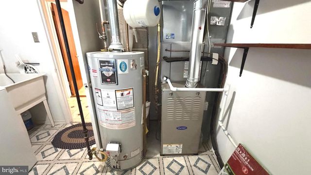 1402 HEARTH DR, North Wales, PA 19454