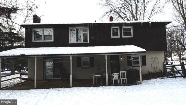 1402 HEARTH DR, North Wales, PA 19454
