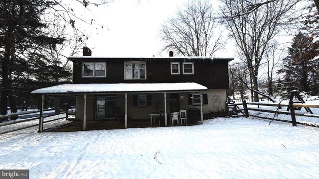 1402 HEARTH DR, North Wales, PA 19454