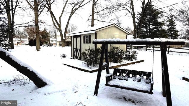 1402 HEARTH DR, North Wales, PA 19454